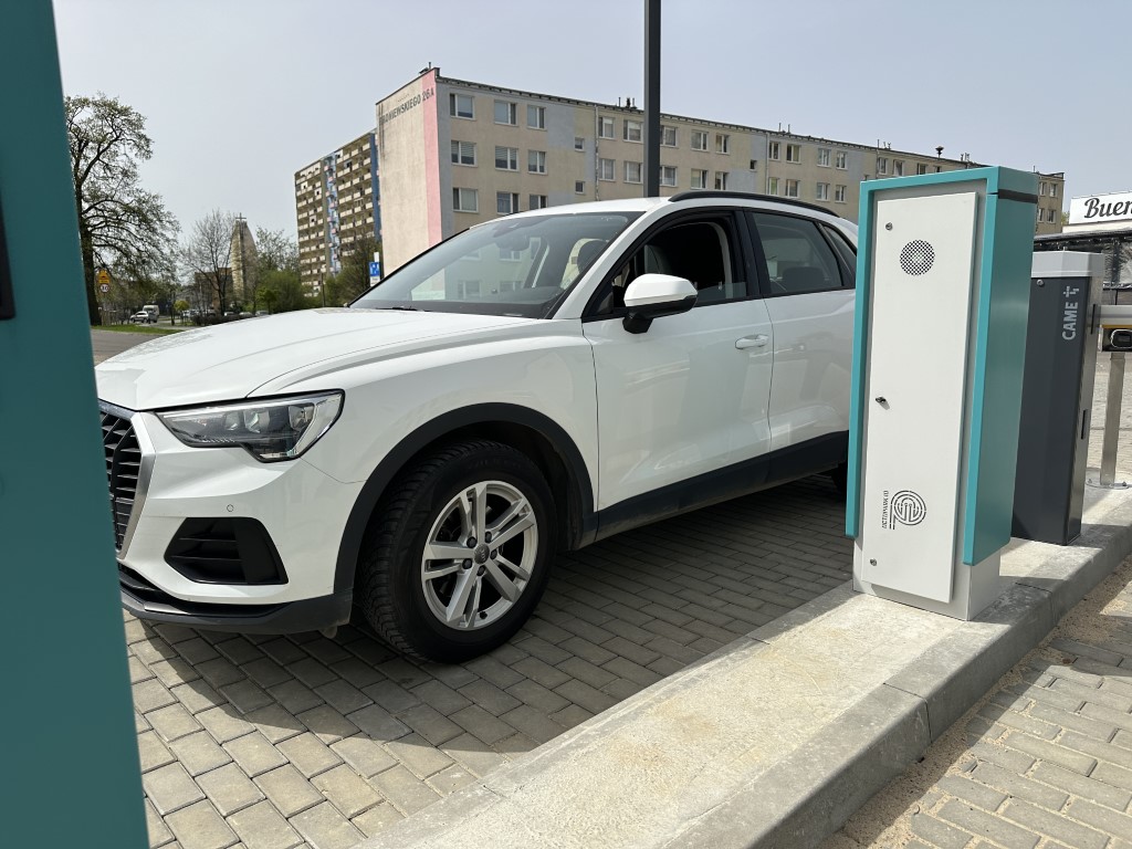 wjazd na teren systemów parkingowych audi